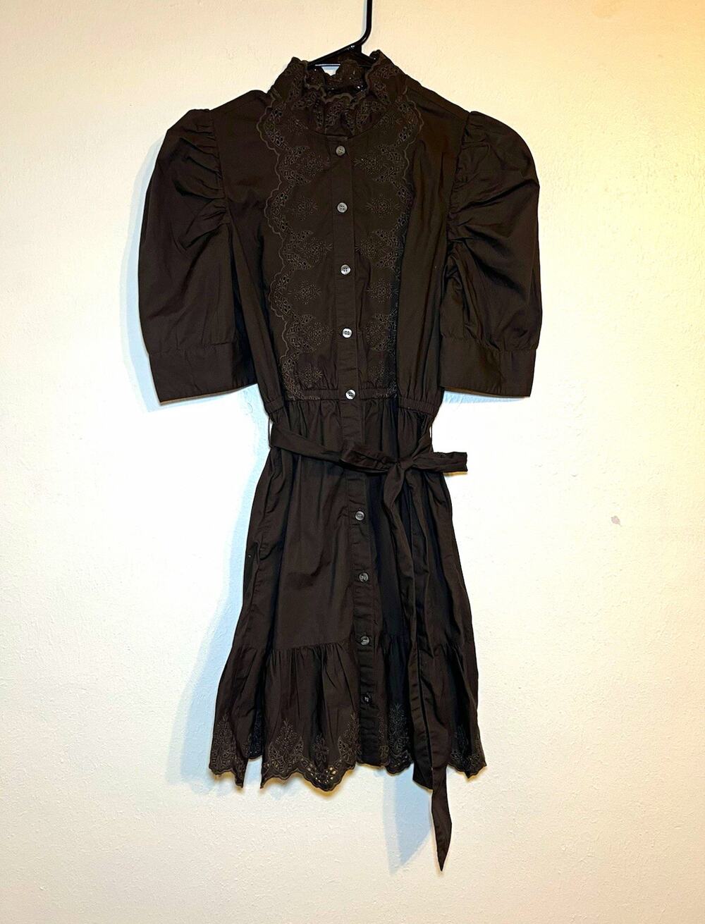 GAP Brown Button Front Shirt Dress size XS Belted Embroidered Eyelet 3/4 Sleeve
